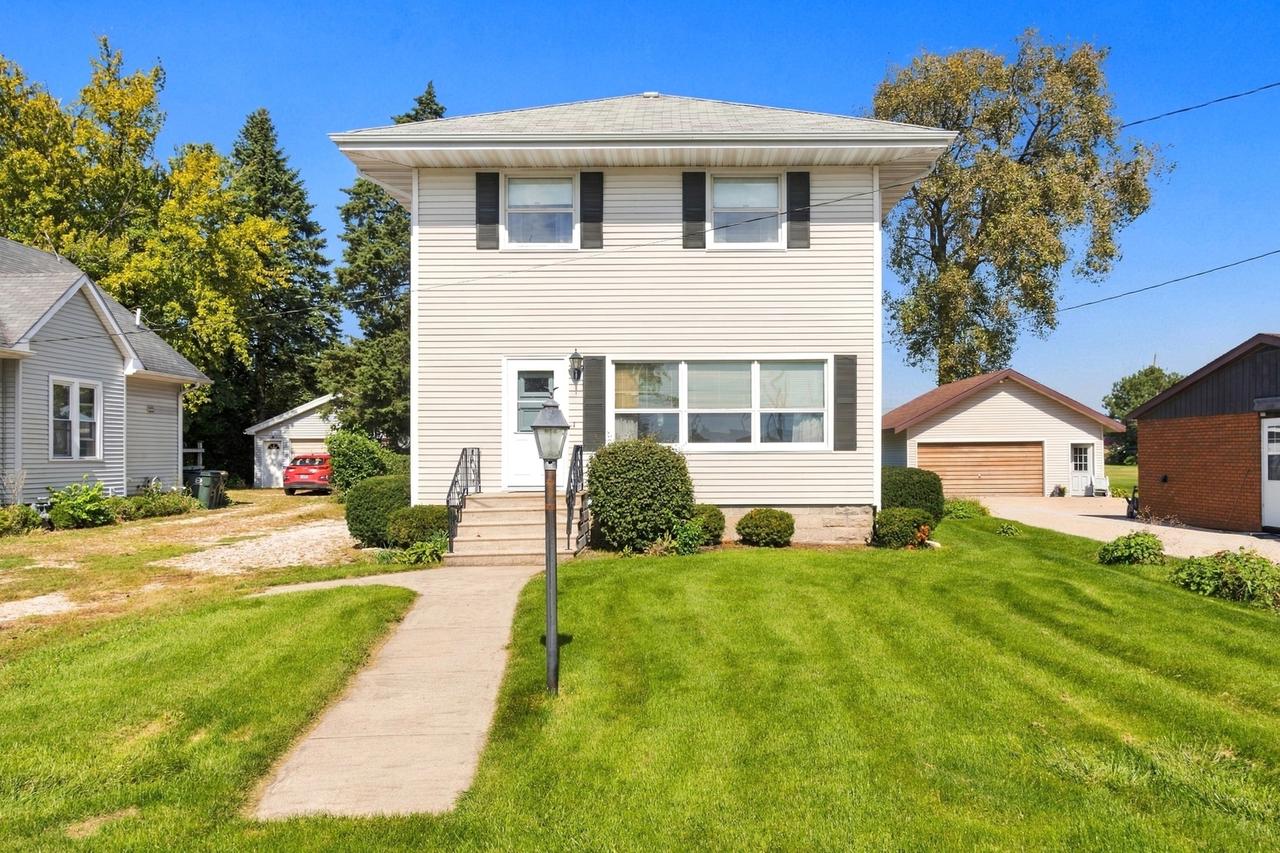9547 Lisbon Center Rd., Newark, IL 60541