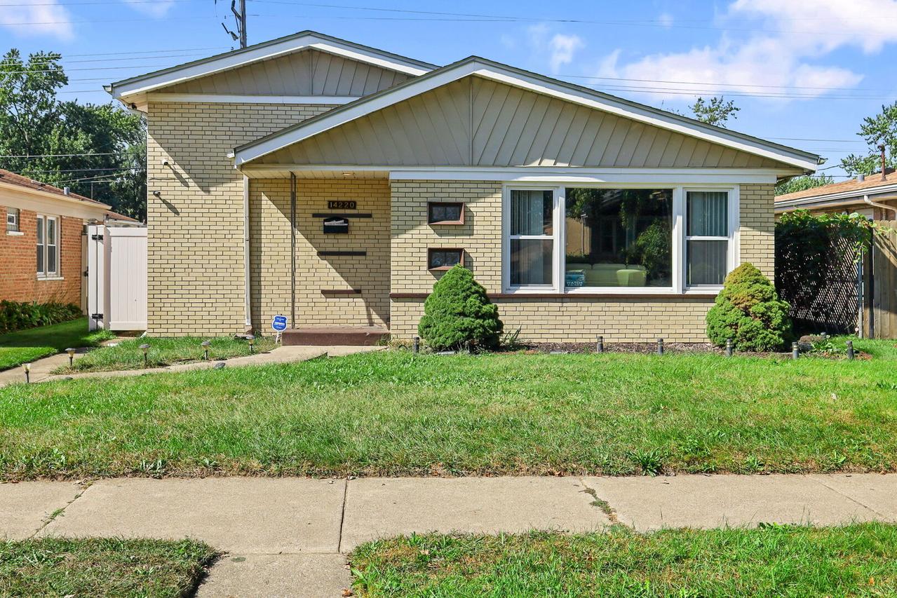 14220 Kimbark Ave., Dolton, IL 60419