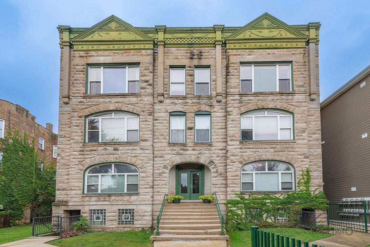 6126 S University Ave. #1, Chicago, IL 60637