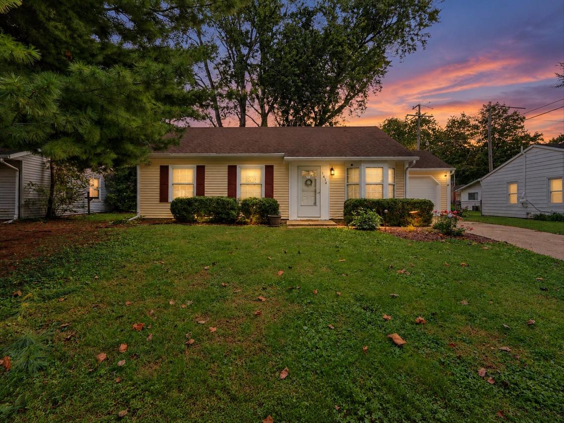 1414 Scottsdale Dr., Champaign, IL 61821