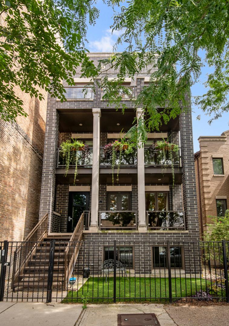 2147 N Southport Ave. #3, Chicago, IL 60614