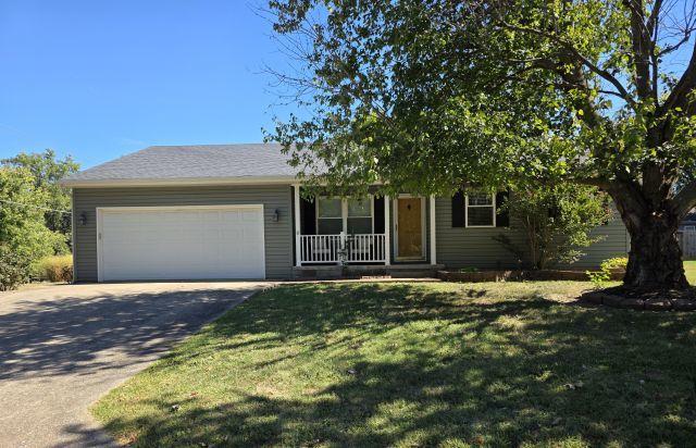 2 Acorn Dr., Harrisburg, IL 62946