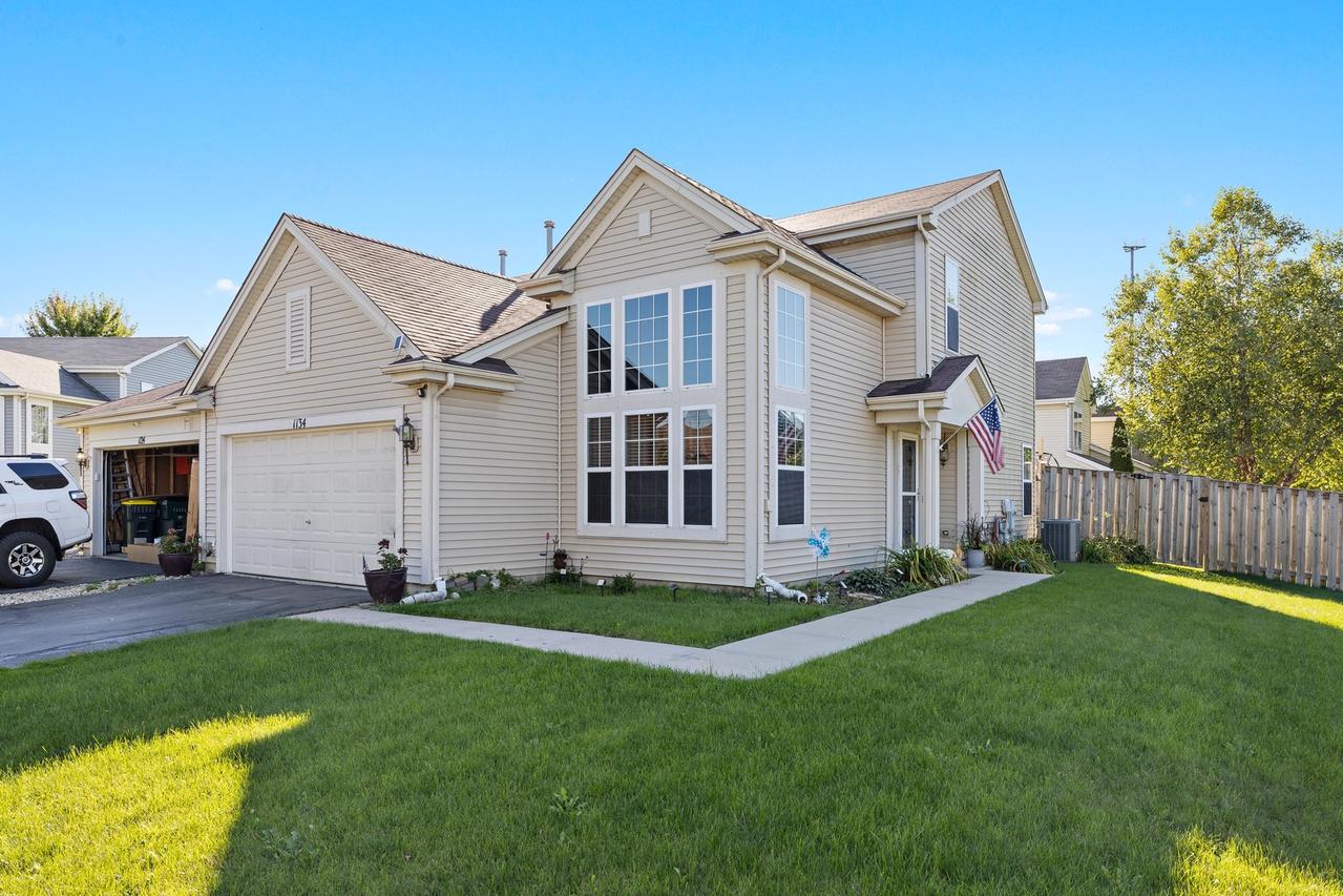 1134 Spinnaker St., Pingree Grove, IL 60140