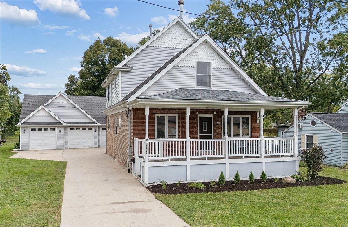 17627 S 65th Ave., Tinley Park, IL 60477