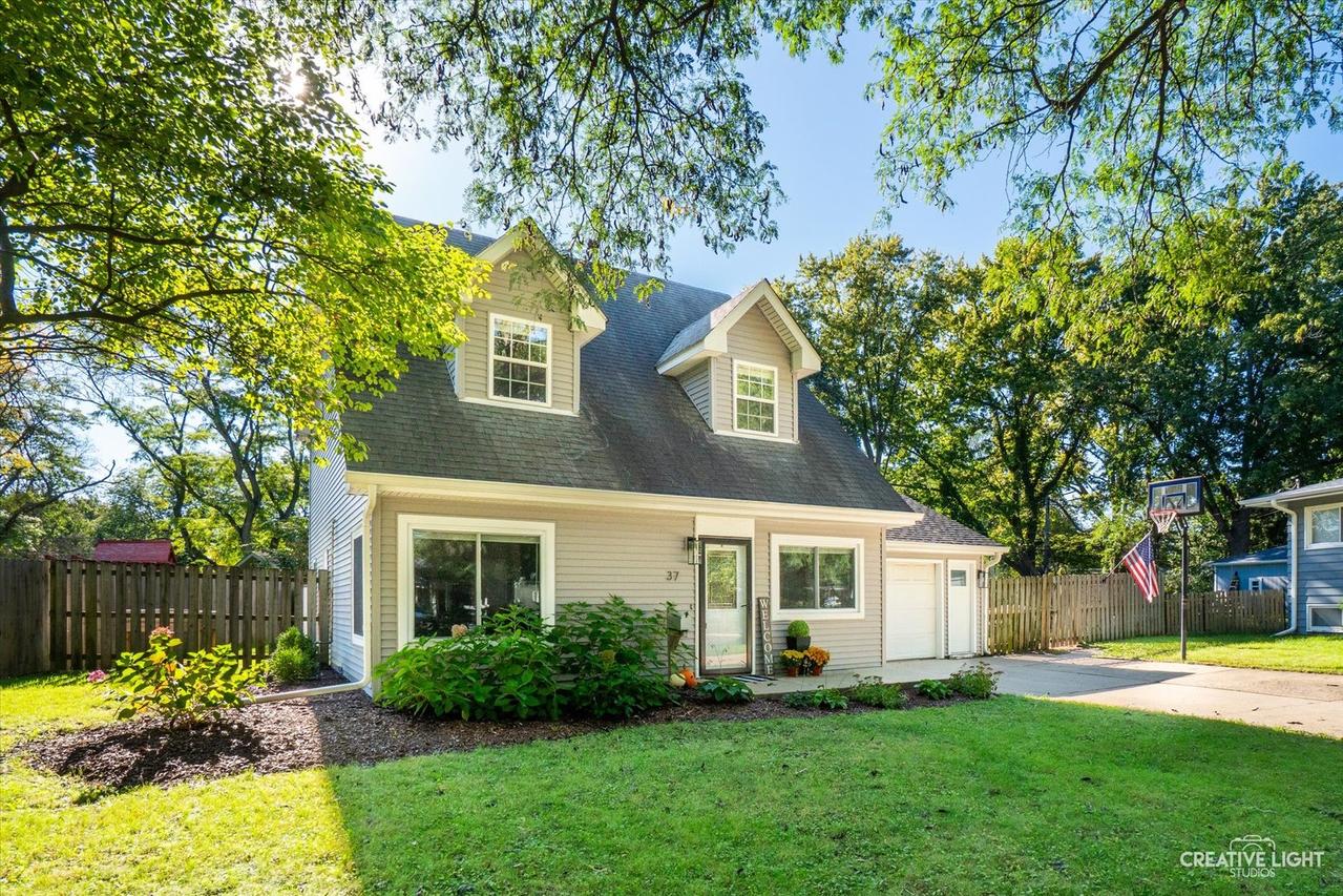 37 S Bereman Rd., Montgomery, IL 60538