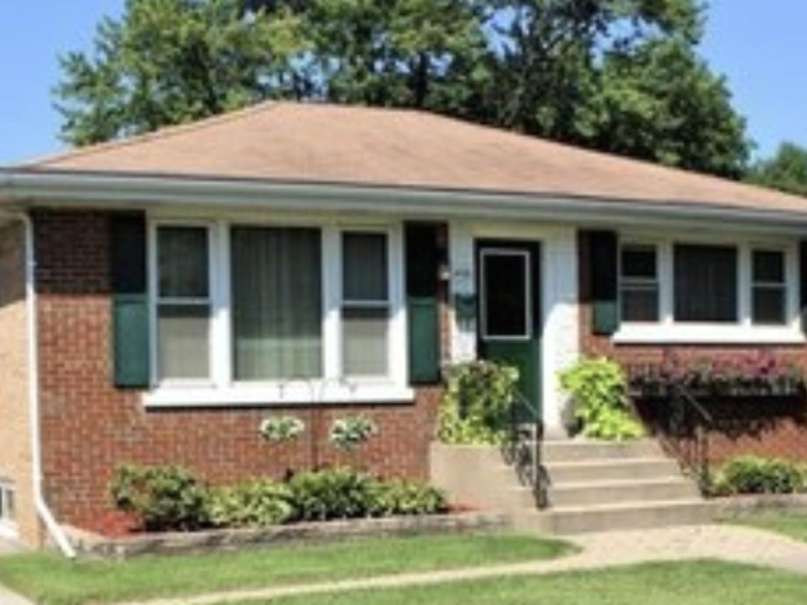 406 Broadview Ave., Hillside, IL 60162