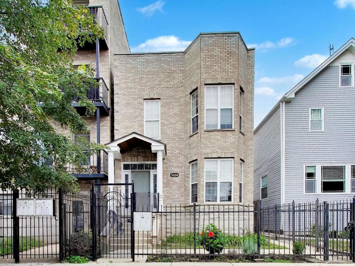 3614 W Shakespeare Ave., Chicago, IL 60647