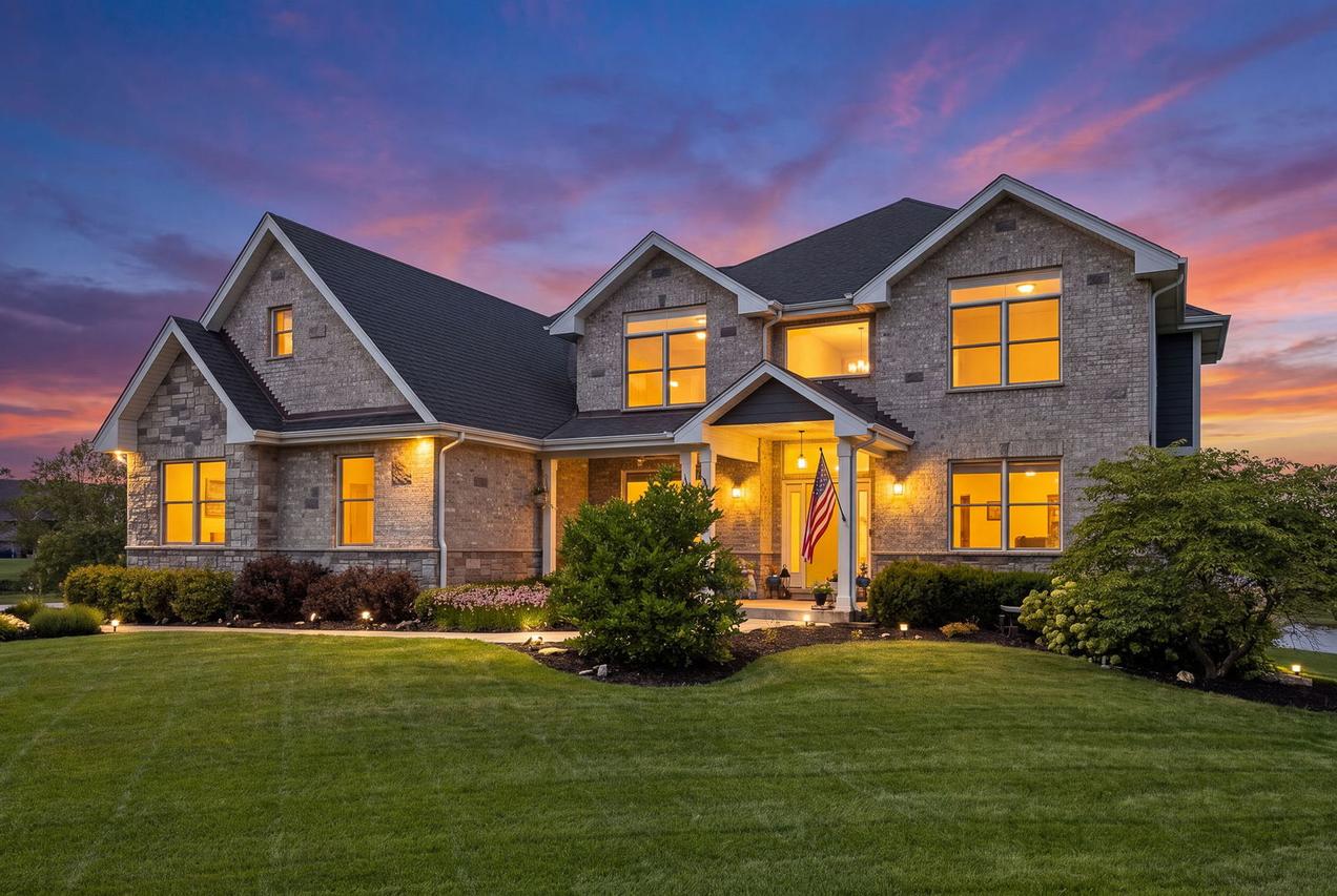 22384 Mallow Dr., Frankfort, IL 60423