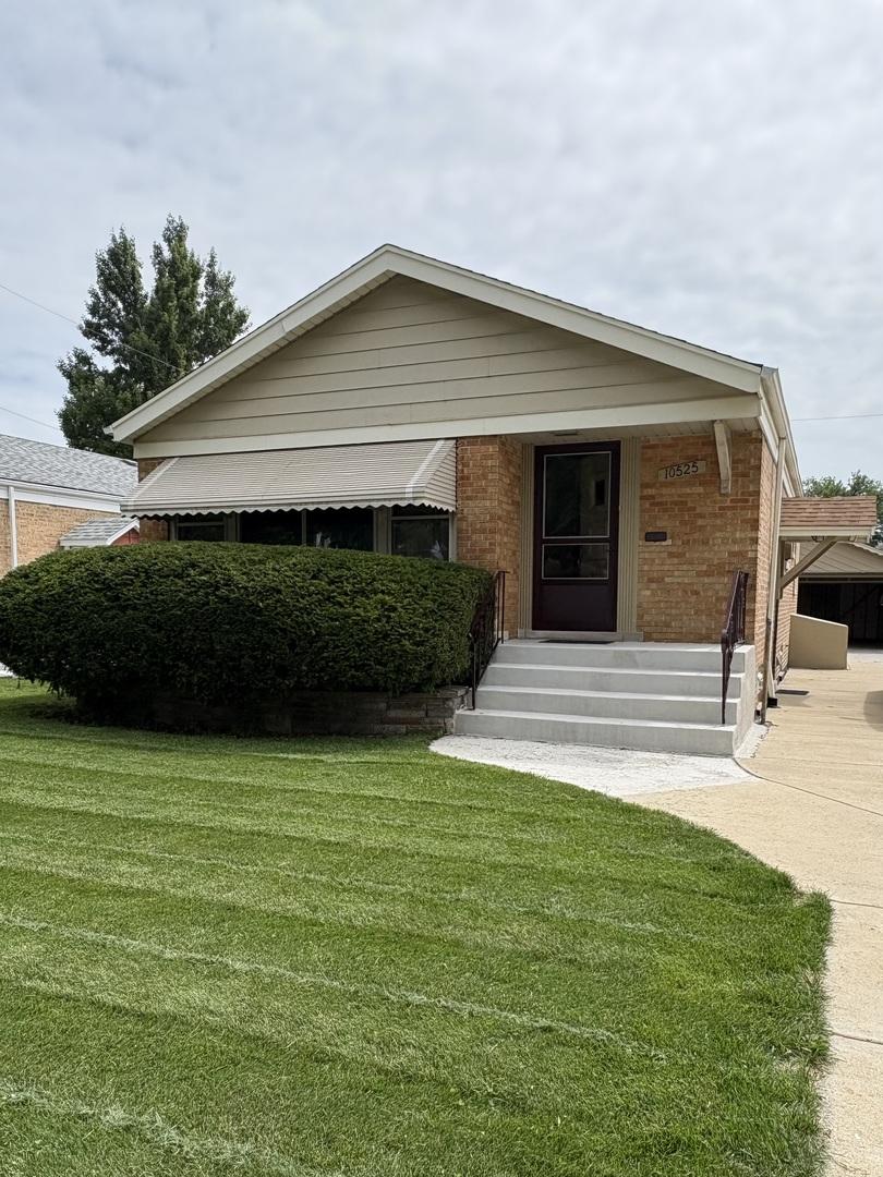 10525 S Millard Ave., Chicago, IL 60655