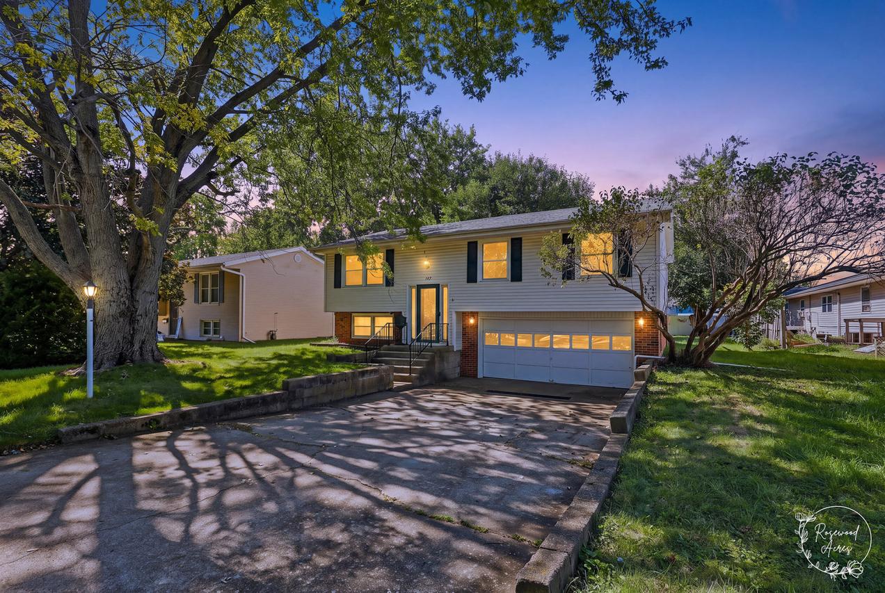477 N Van Buren Ave., Bradley, IL 60915