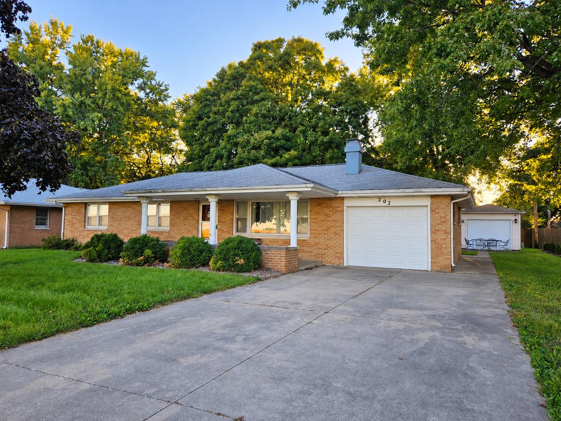 202 S Church St., Thomasboro, IL 61878