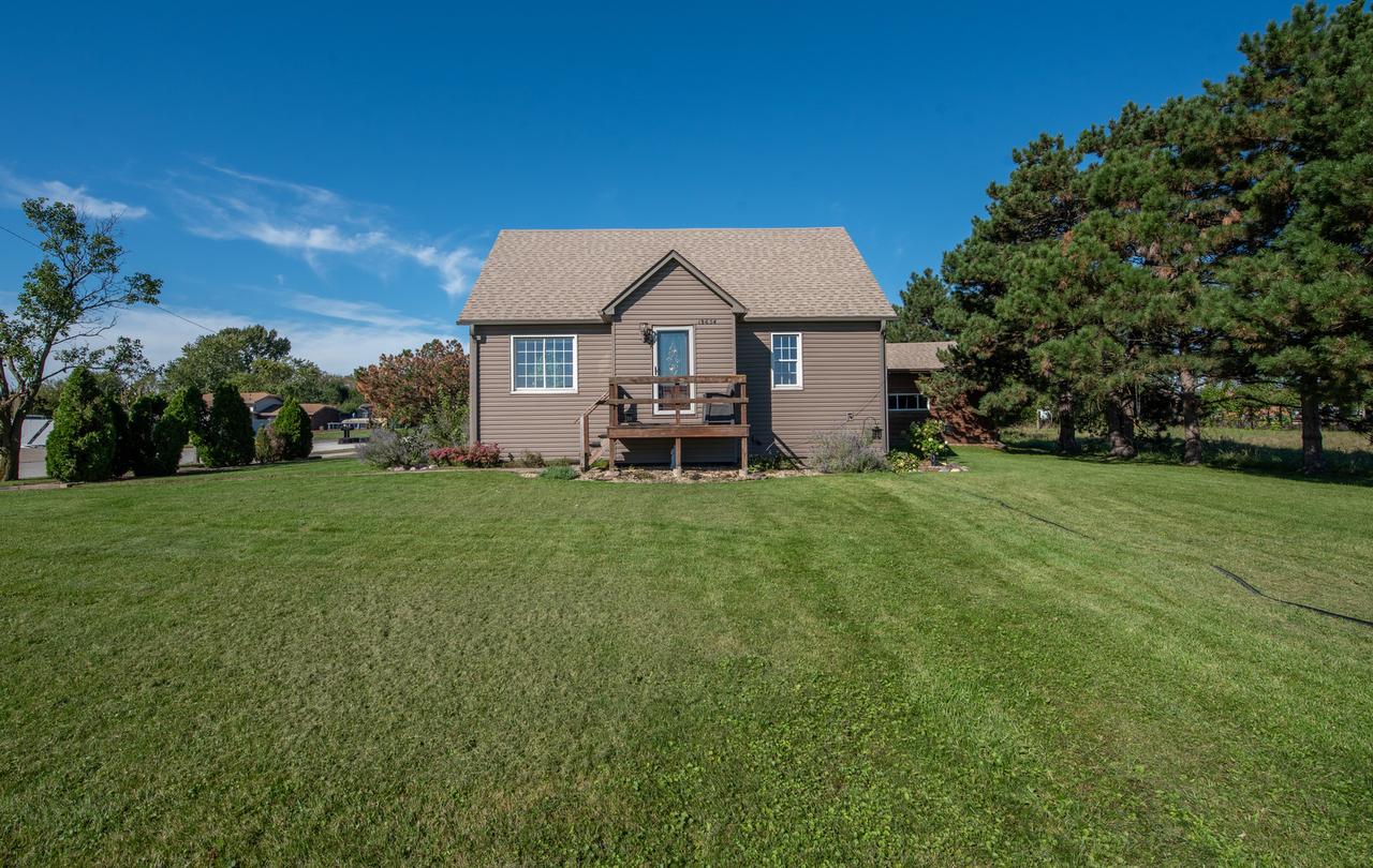 19654 Burnham Ave., Lynwood, IL 60411