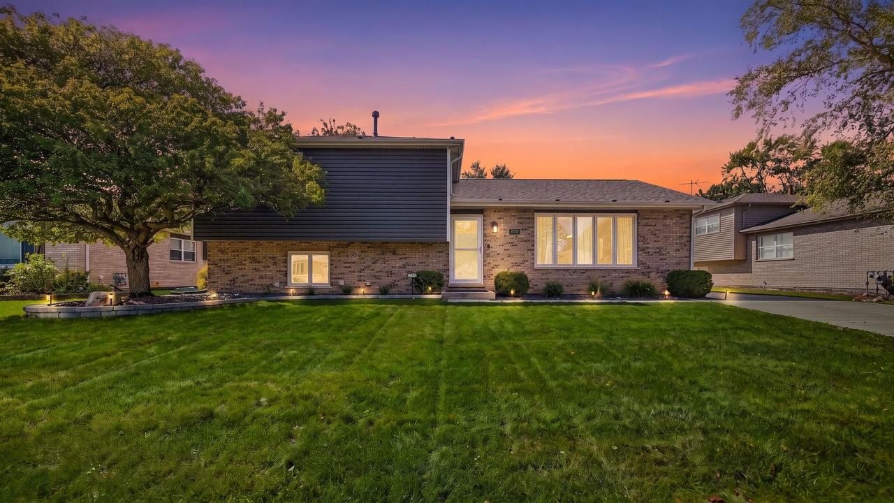 25712 S Mccorkle Ave., Monee, IL 60449