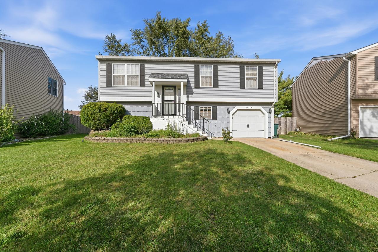 20519 S Acorn Ridge Dr., Frankfort, IL 60423