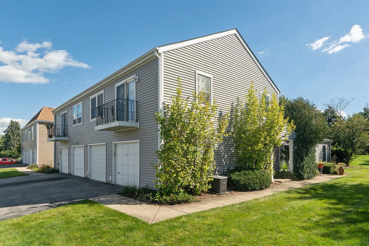 604 Waverly Ct. #D, New Lenox, IL 60451