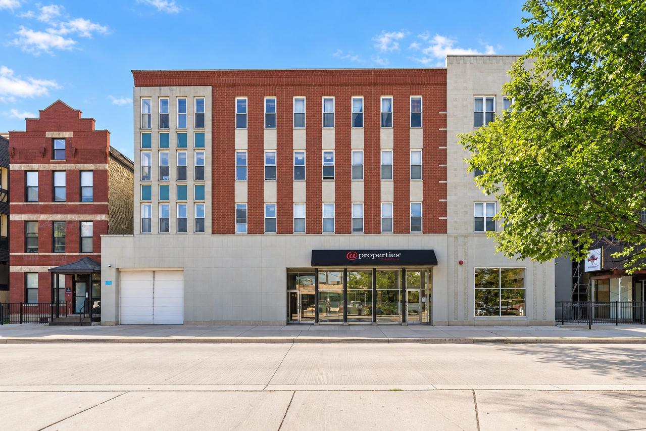 2356 N Elston Ct. #403, Chicago, IL 60614