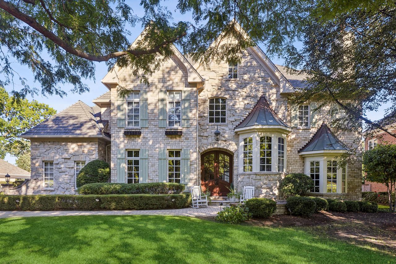 753 Wilson Ln., Hinsdale, IL 60521