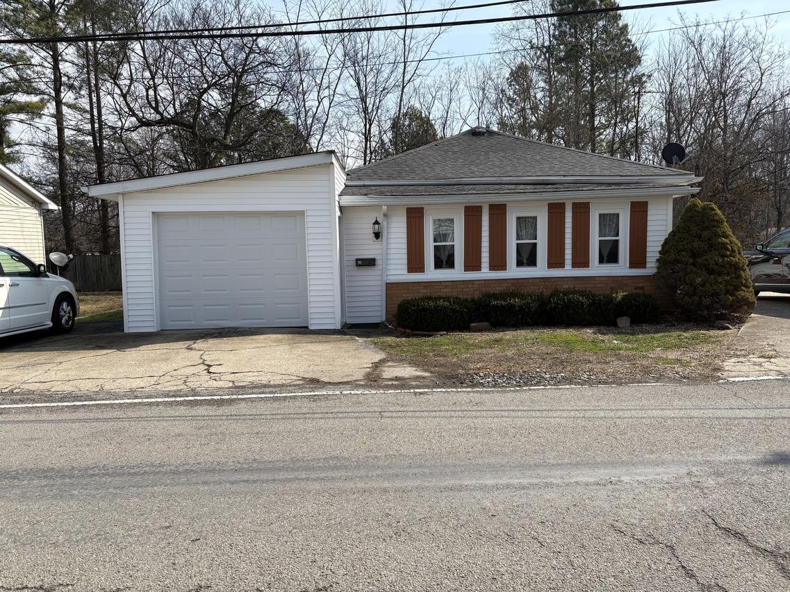 313 S Future St., Marion, IL 62959