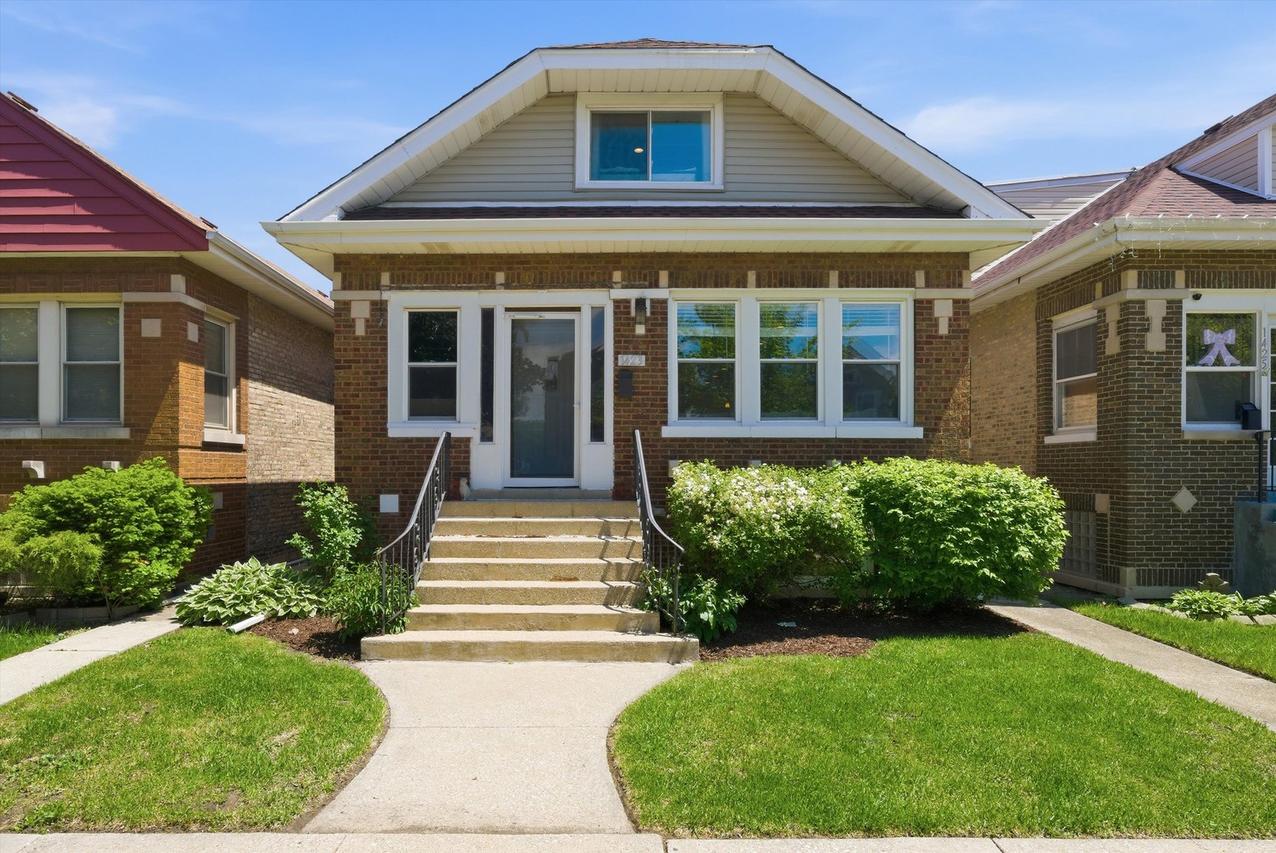 1423 Ridgeland Ave., Berwyn, IL 60402