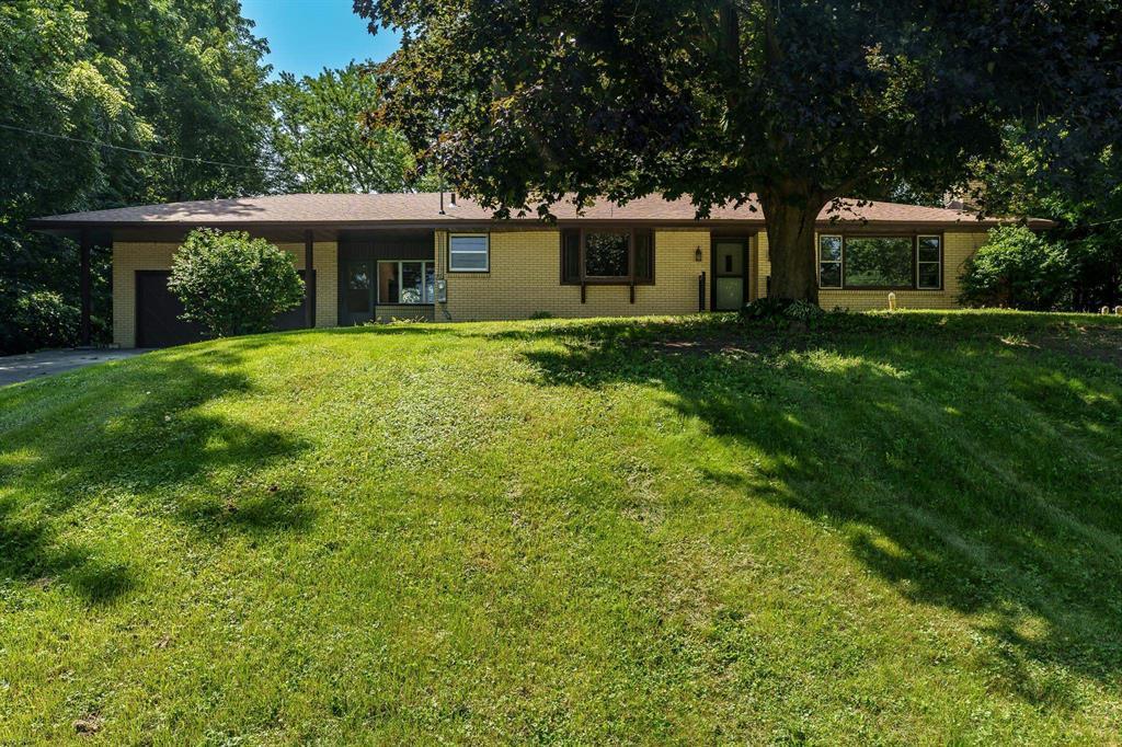 5094 Safford Blvd., Rockford, IL 61101
