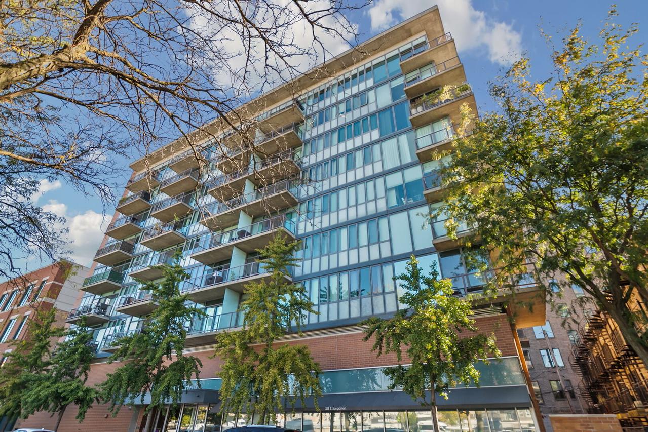 321 S Sangamon St. #908, Chicago, IL 60607