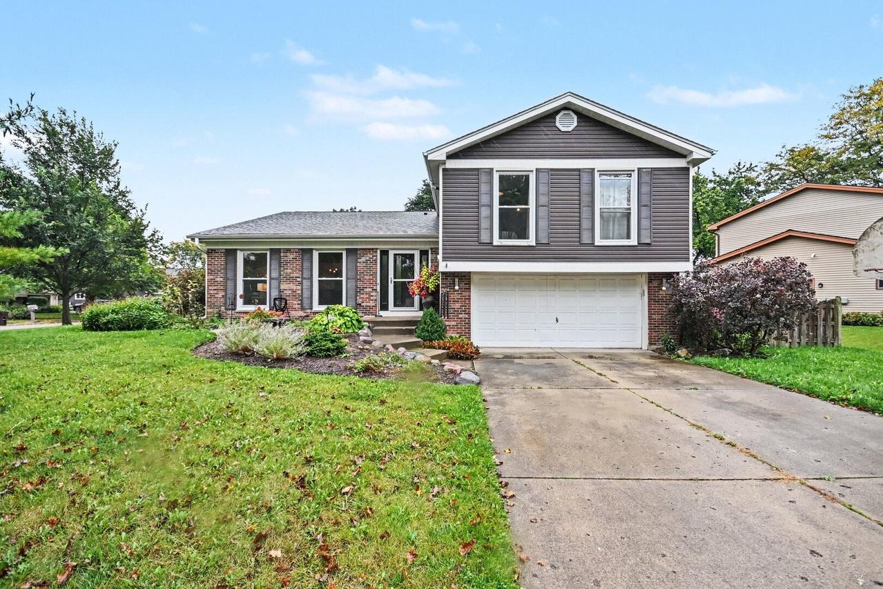 1021 Colony Dr., Crystal Lake, IL 60014