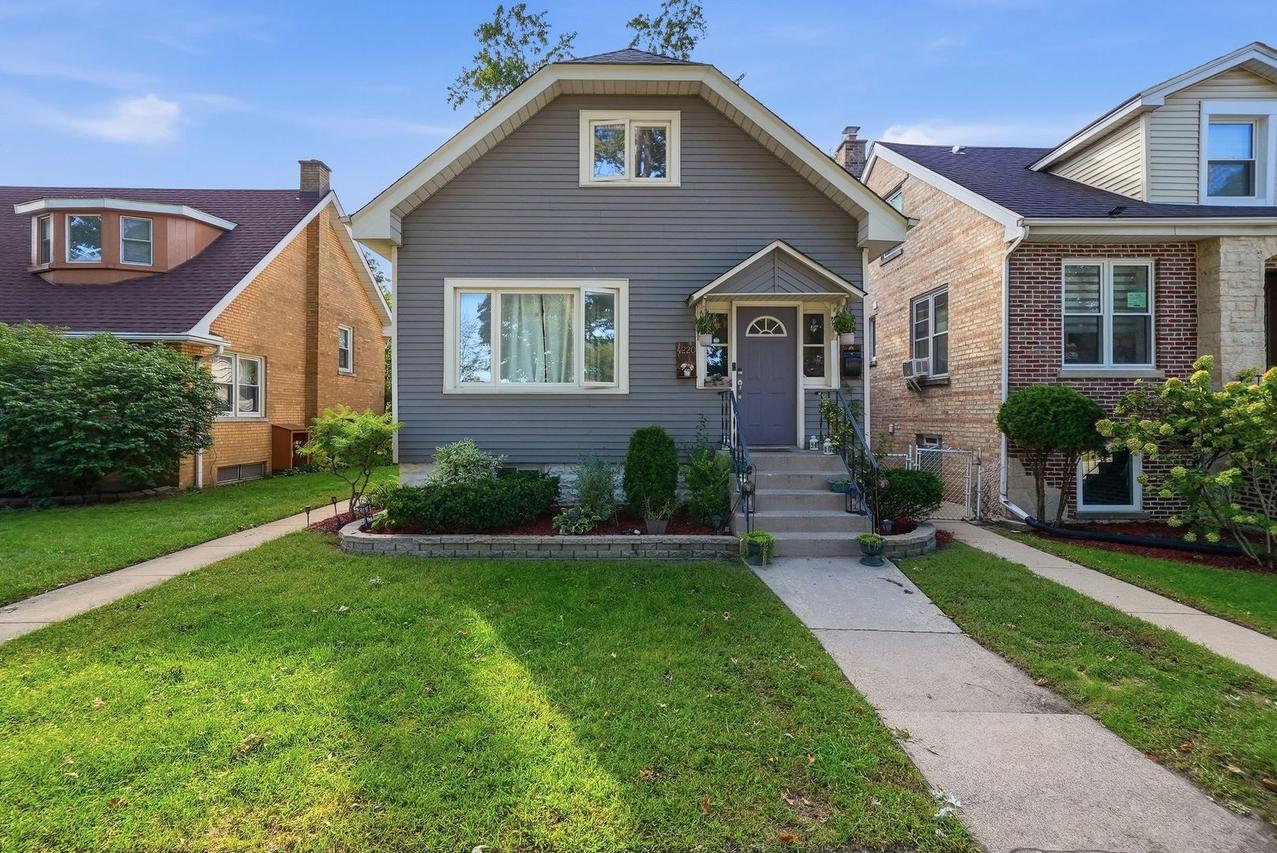 4220 Home Ave., Stickney, IL 60402