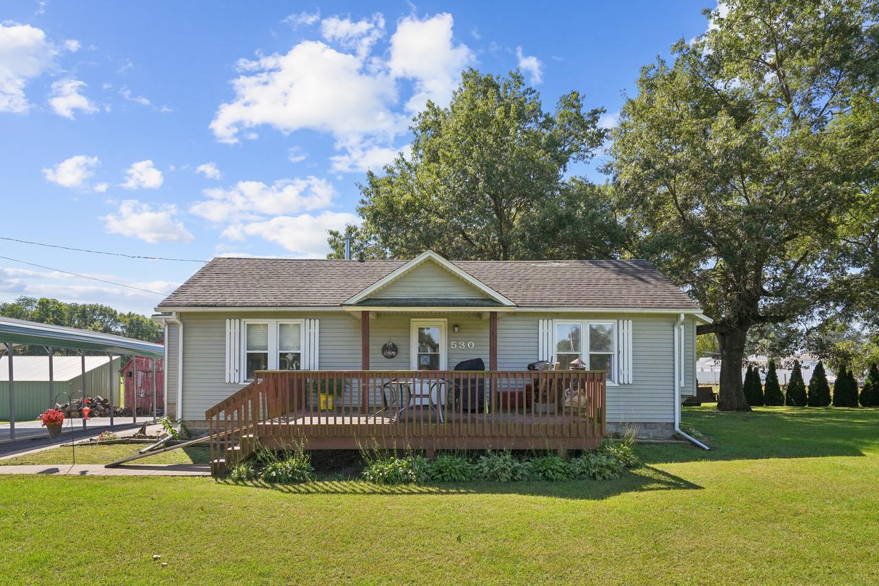 530 Colona Rd., Colona, IL 61241