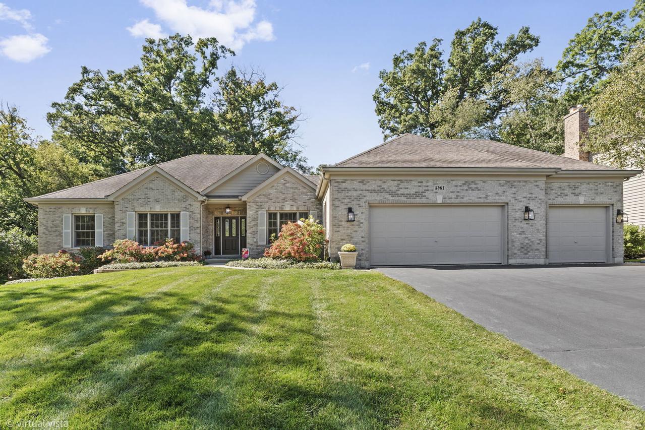 3401 Thunderbird Ln., Crystal Lake, IL 60012