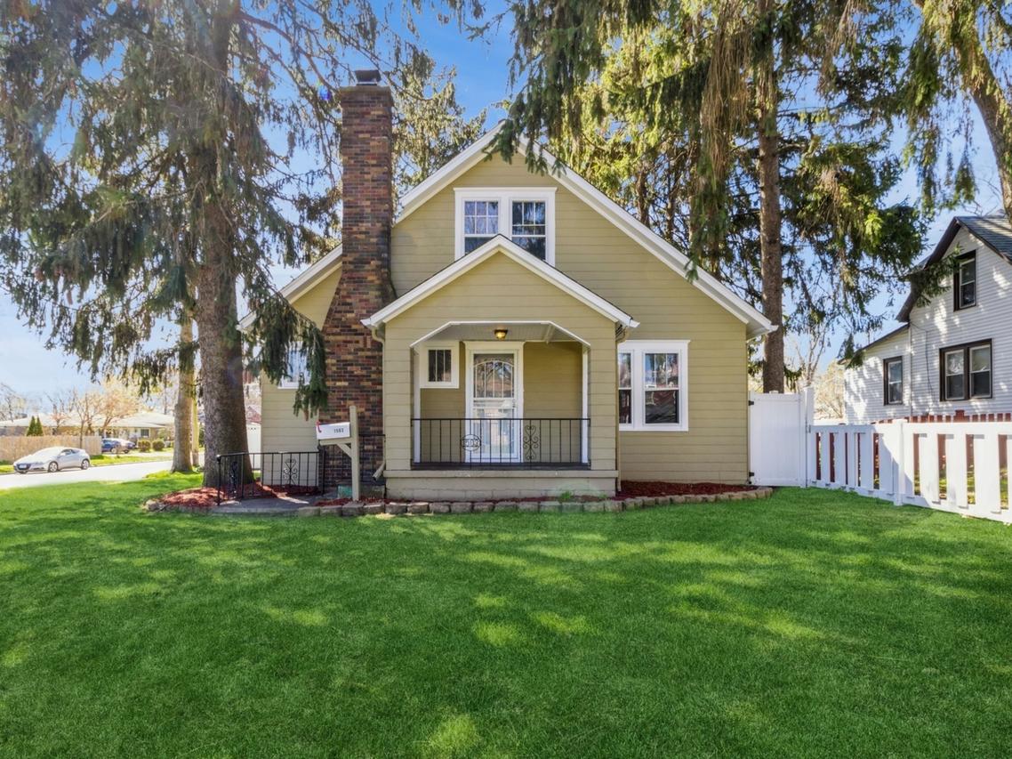 1503 Carmel Blvd., Zion, IL 60099
