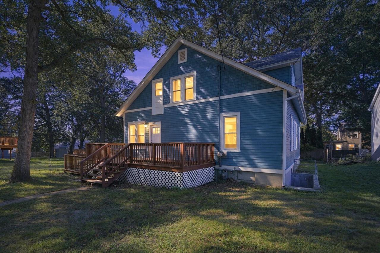 4823 S Little Dr., Mchenry, IL 60051