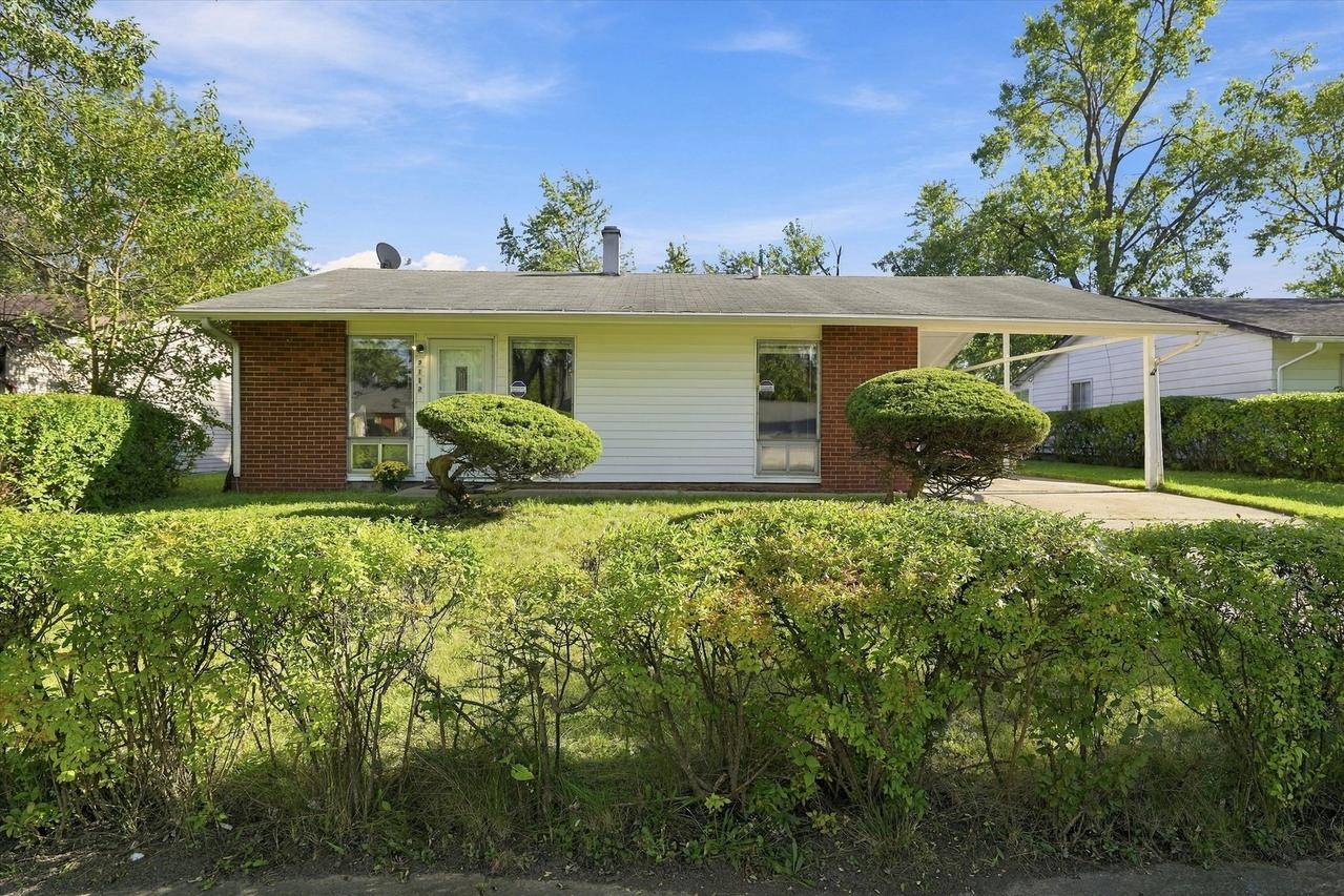 2112 219th St., Sauk Village, IL 60411