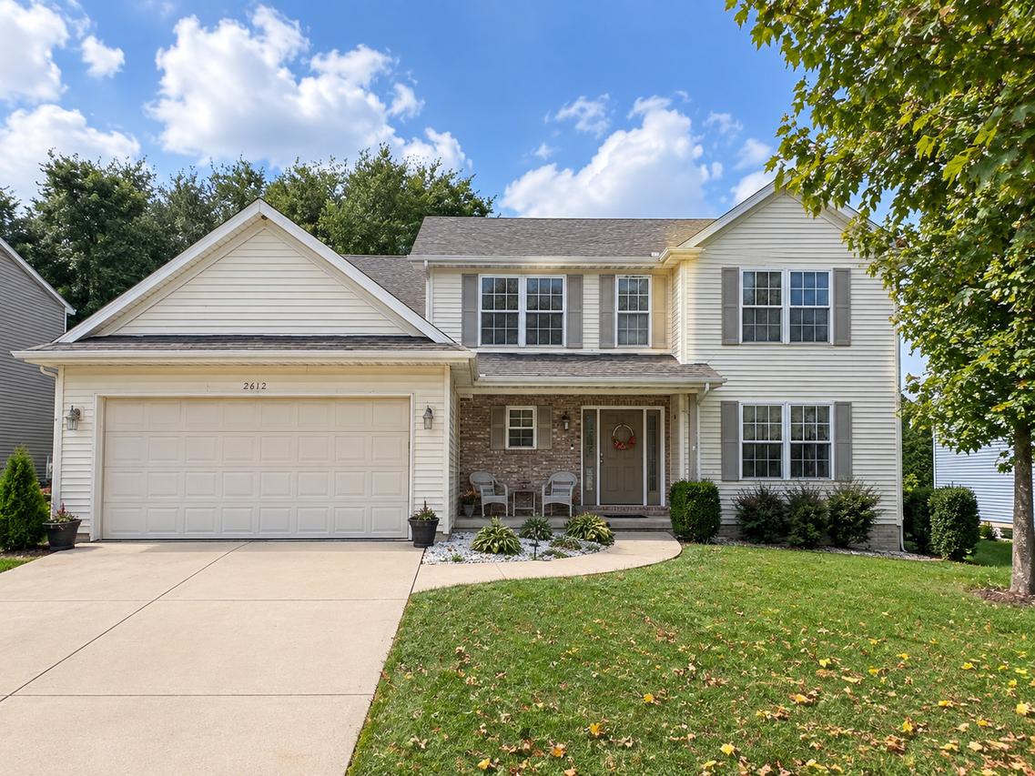 2612 Grey Fox Tr., Bloomington, IL 61705