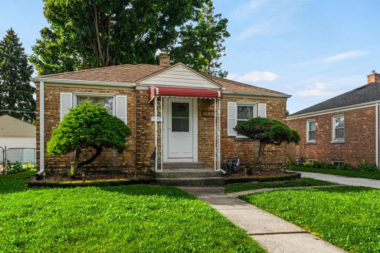 9733 Addison Ave., Franklin Park, IL 60131