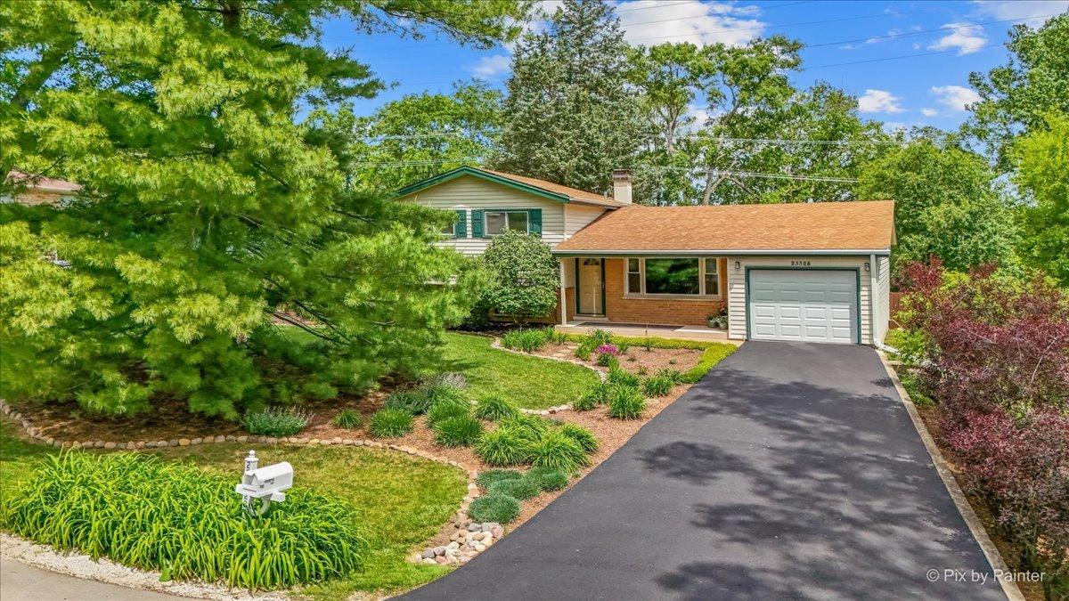 23W328 Great Western Ave., Glen Ellyn, IL 60137