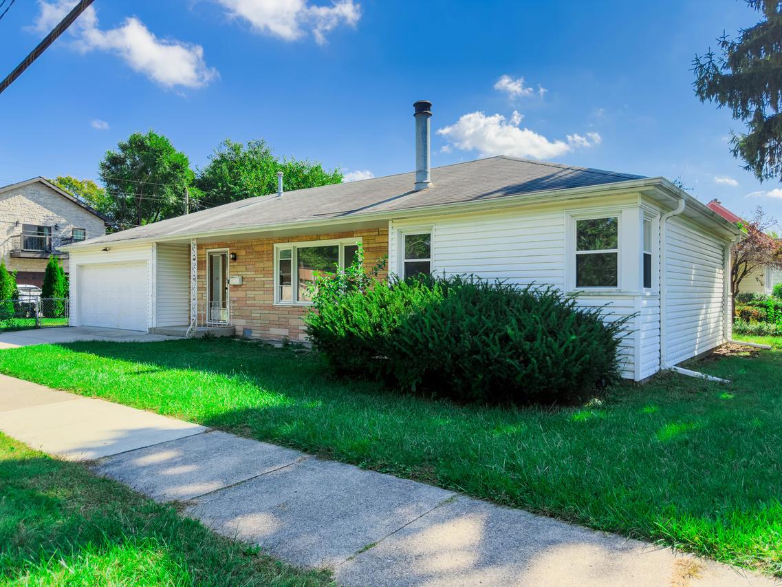 10101 S Kostner Ave., Oak Lawn, IL 60453