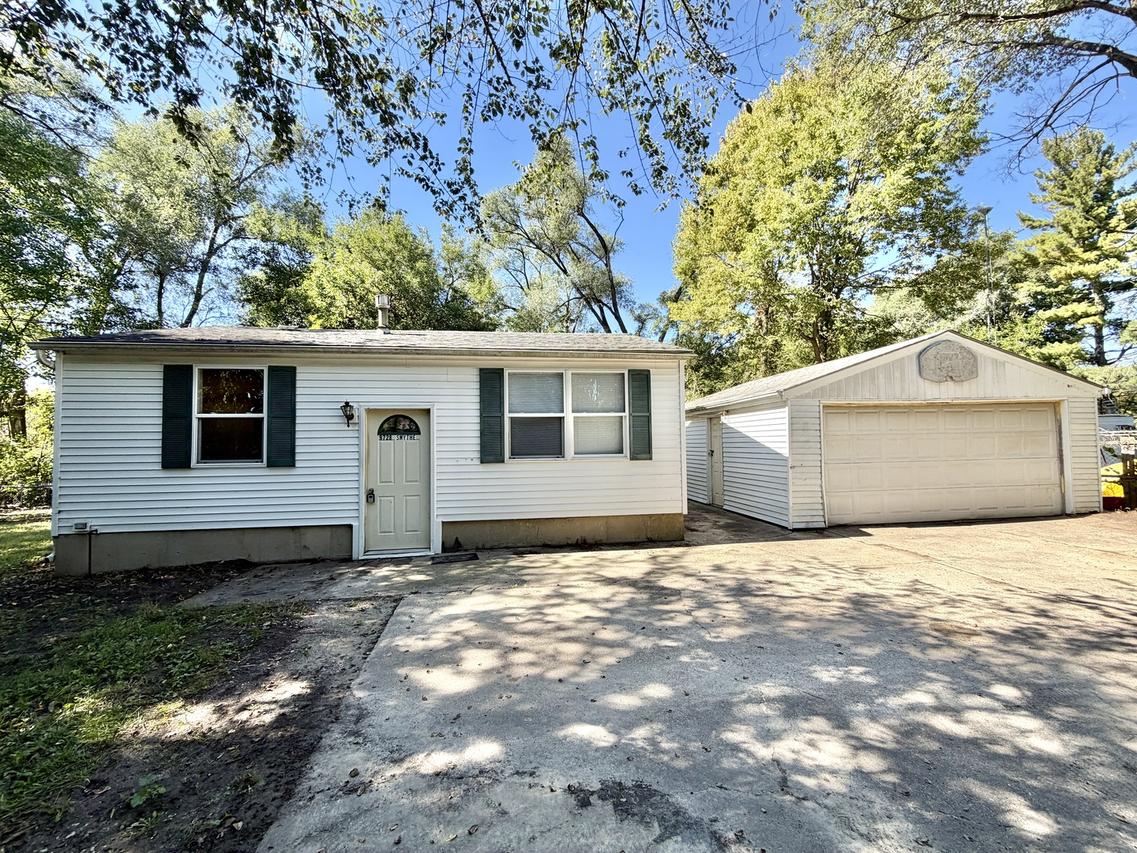 9728 Smythe Ave., Machesney Park, IL 61115