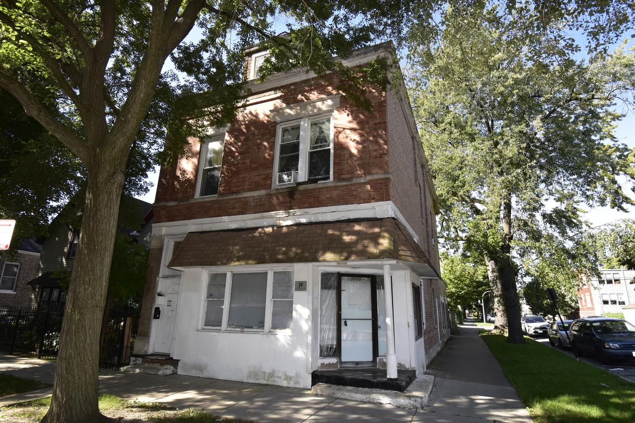 3000 S Kedvale Ave., Chicago, IL 60623