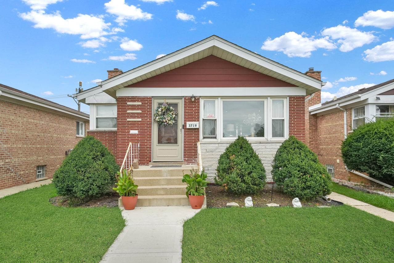 3719 W 66th Pl., Chicago, IL 60629