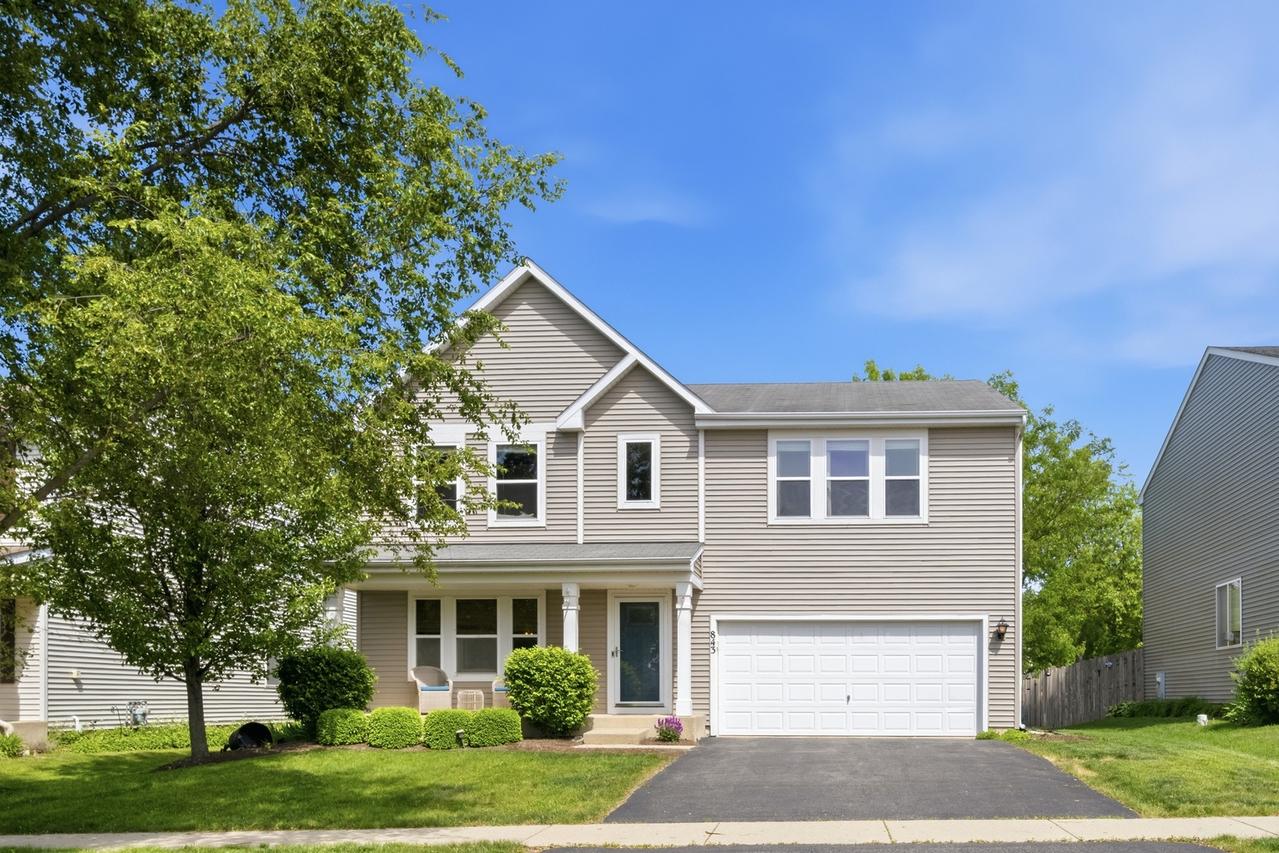 843 Brahms Rd., Volo, IL 60073