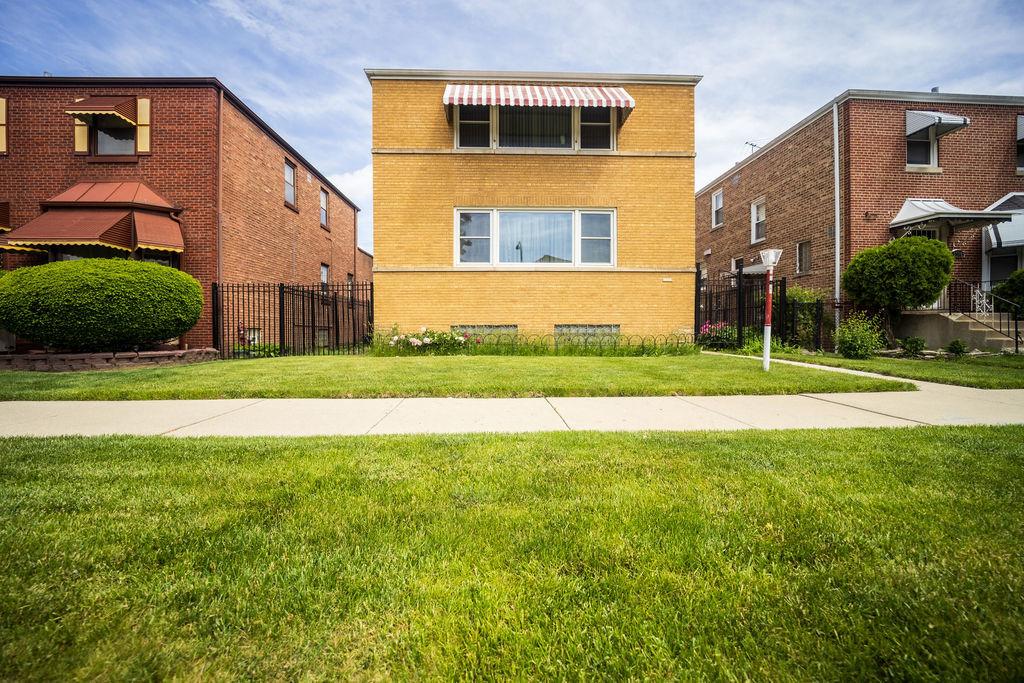5328 W Quincy St., Chicago, IL 60644