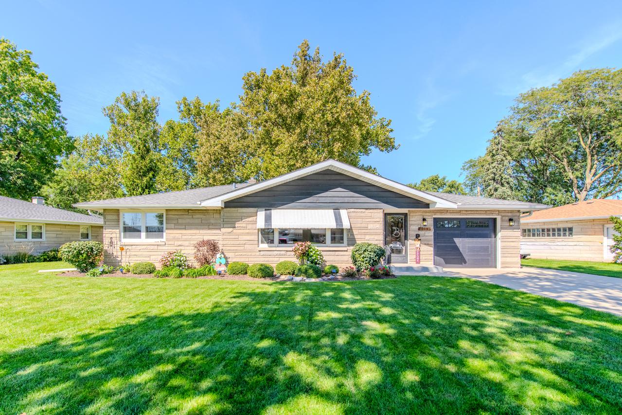 405 Bevan Dr., Joliet, IL 60435