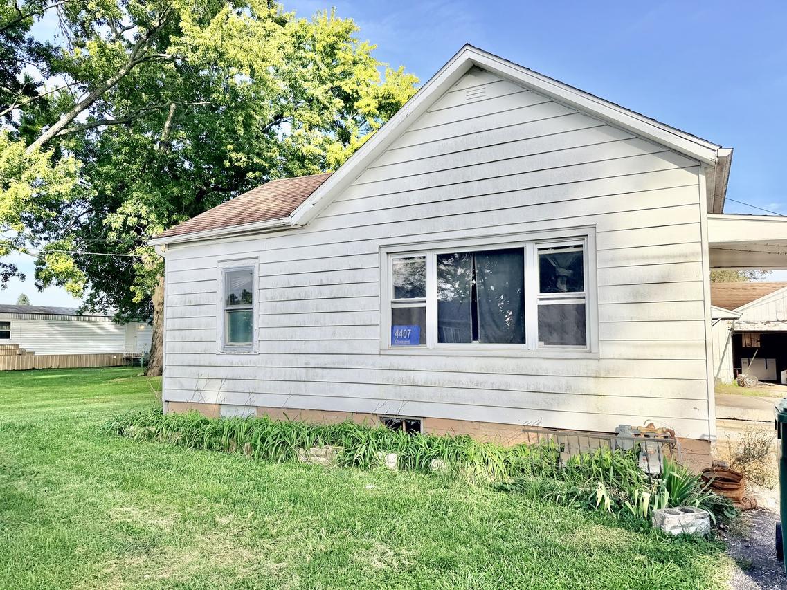 4407 Cleveland St., Kangley, IL 61364