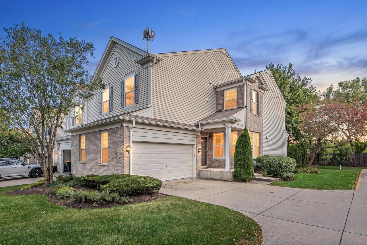 1493 Yellowstone Dr., Streamwood, IL 60107