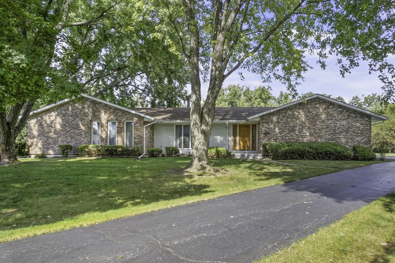 15617 Memory Ln., Sandwich, IL 60548