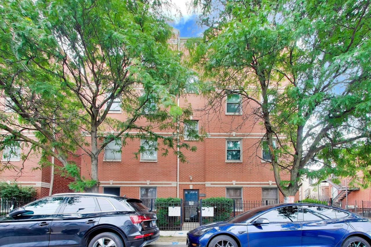 519 S Maplewood Ave. #4N, Chicago, IL 60612