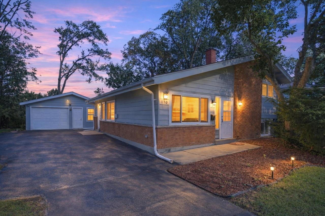 110 Willow St., Park Forest, IL 60466