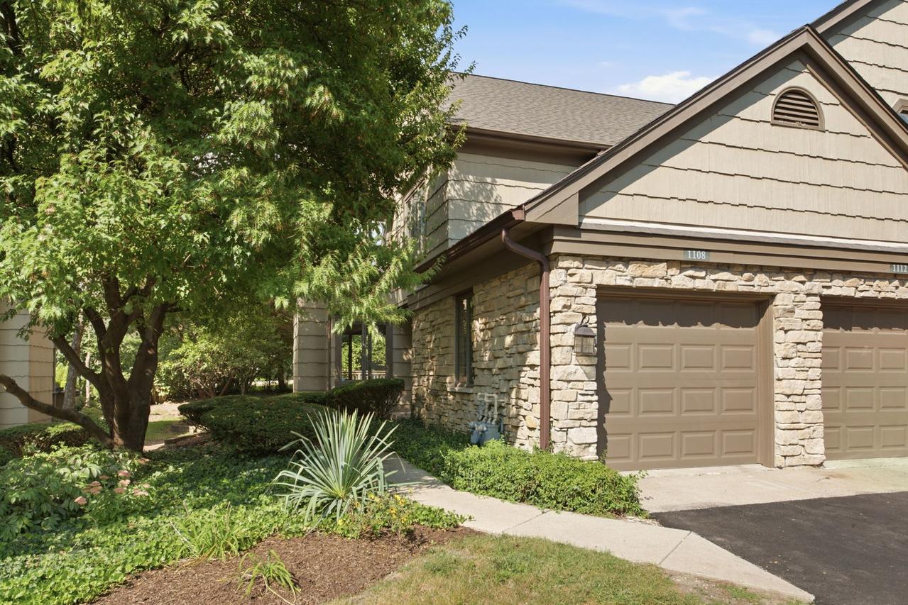 1108 Lodgepole Ct., Darien, IL 60561