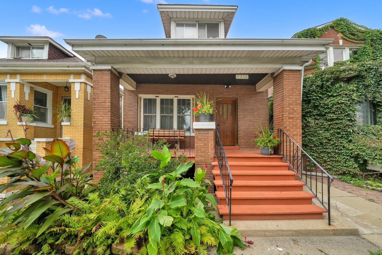 5216 S Artesian Ave., Chicago, IL 60632