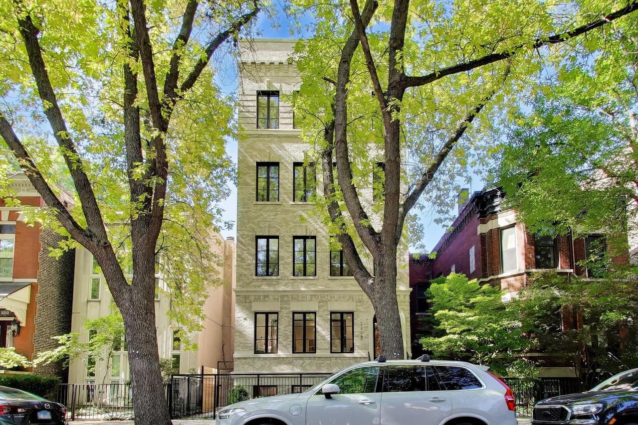 2218 N Burling St. #1, Chicago, IL 60614